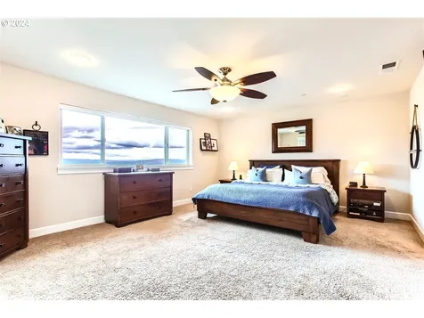 15298 Sw Greenridge Place Portland OR 97224