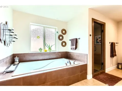 15298 Sw Greenridge Place Portland OR 97224