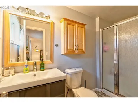 1189 Josephine Street Oregon City OR 97045