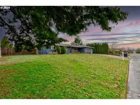 1189 Josephine Street Oregon City OR 97045