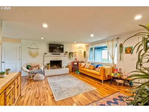 1189 Josephine Street Oregon City OR 97045