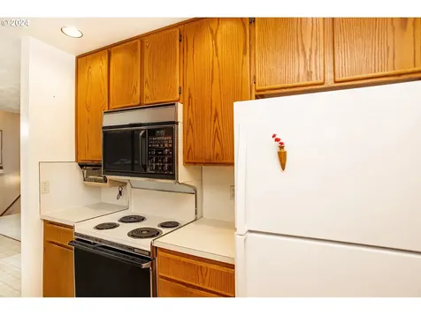 421 NW 69th Street Vancouver WA 98665