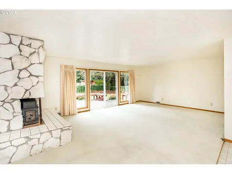 421 NW 69th Street Vancouver WA 98665