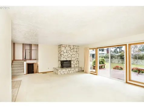 421 NW 69th Street Vancouver WA 98665