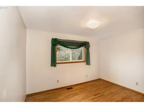 421 NW 69th Street Vancouver WA 98665