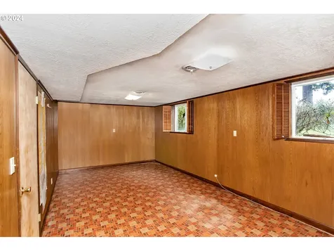 421 NW 69th Street Vancouver WA 98665