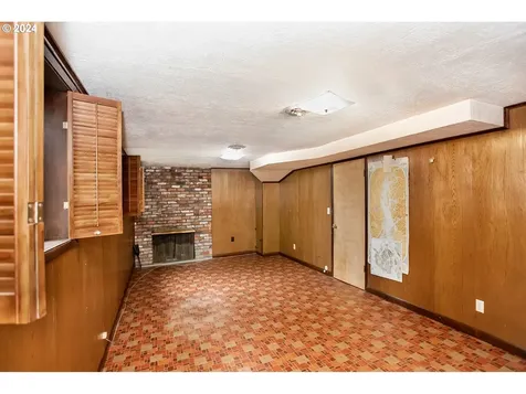 421 NW 69th Street Vancouver WA 98665