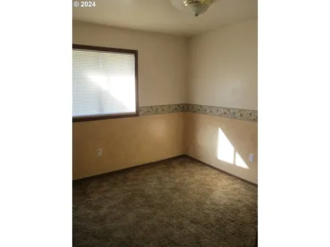 1890 E Hooker Road Hermiston OR 97838