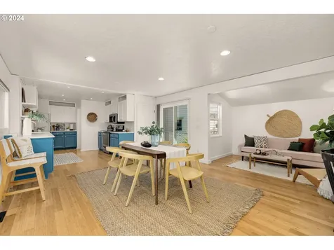 2903 Se 78th Avenue Portland OR 97206