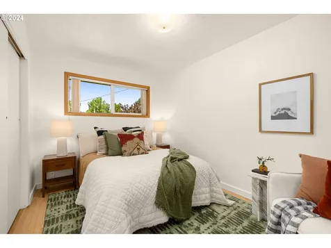 2903 Se 78th Avenue Portland OR 97206