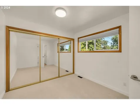 2903 Se 78th Avenue Portland OR 97206