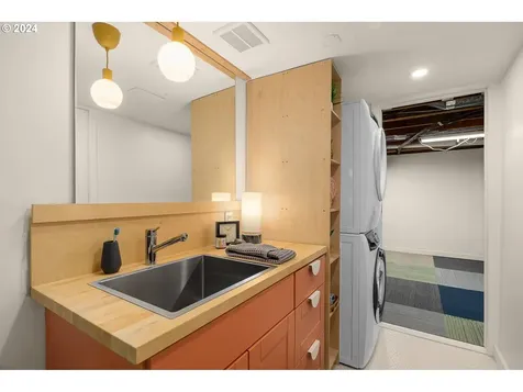 2903 Se 78th Avenue Portland OR 97206