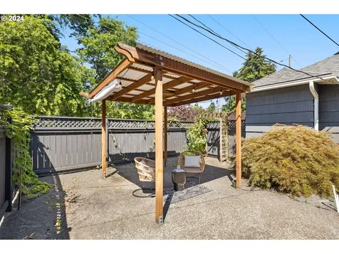 2903 Se 78th Avenue Portland OR 97206