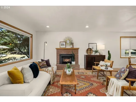 2903 Se 78th Avenue Portland OR 97206