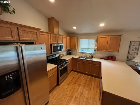 1293 Tasa Creek Drive Creswell OR 97426
