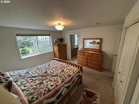 1293 Tasa Creek Drive Creswell OR 97426
