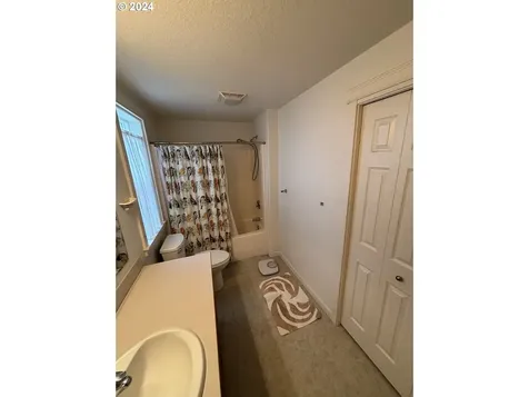 1293 Tasa Creek Drive Creswell OR 97426