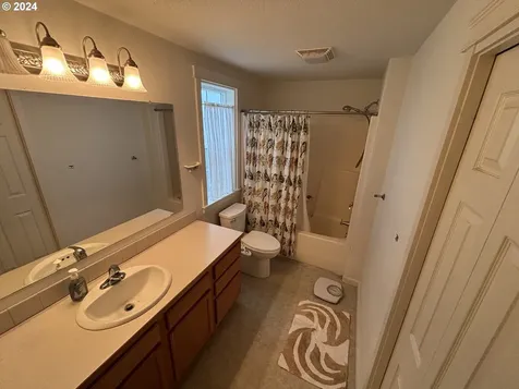1293 Tasa Creek Drive Creswell OR 97426