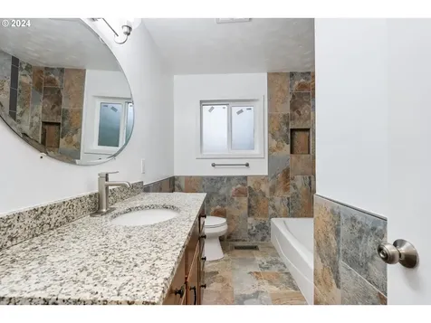 515 Columbia Ridge Drive Vancouver WA 98664