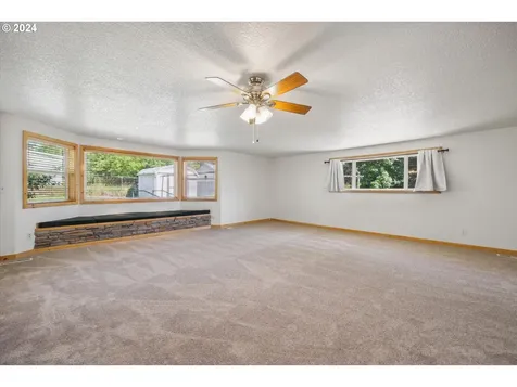 4560 Sw 198th Avenue Beaverton OR 97078