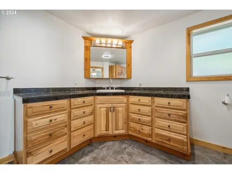 4560 Sw 198th Avenue Beaverton OR 97078