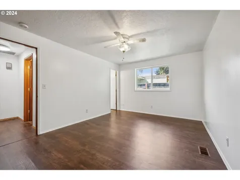 4560 Sw 198th Avenue Beaverton OR 97078