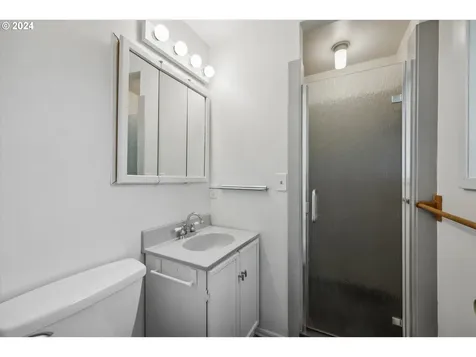 4560 Sw 198th Avenue Beaverton OR 97078