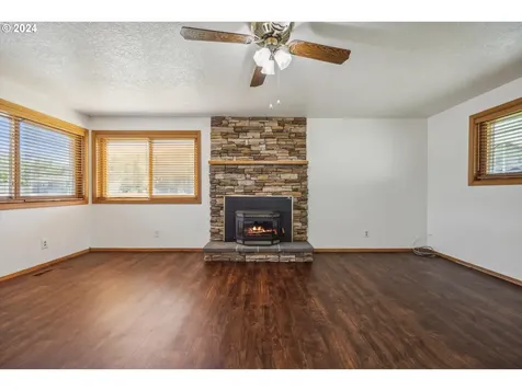 4560 Sw 198th Avenue Beaverton OR 97078
