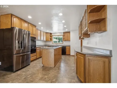 4560 Sw 198th Avenue Beaverton OR 97078