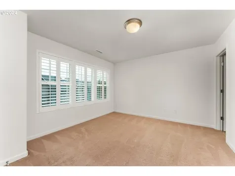 11023 SW Sage Terrace Portland OR 97223