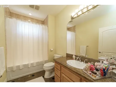 7545 Sw 91st Avenue Portland OR 97223