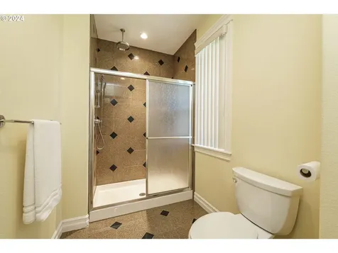7545 Sw 91st Avenue Portland OR 97223