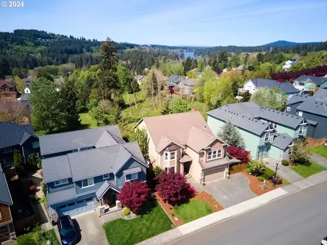3637 Ne Ione Street Camas WA 98607