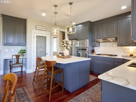 3637 Ne Ione Street Camas WA 98607