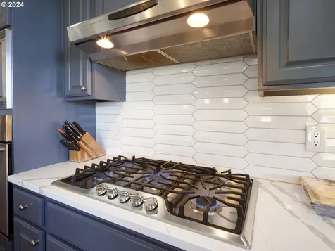 3637 Ne Ione Street Camas WA 98607