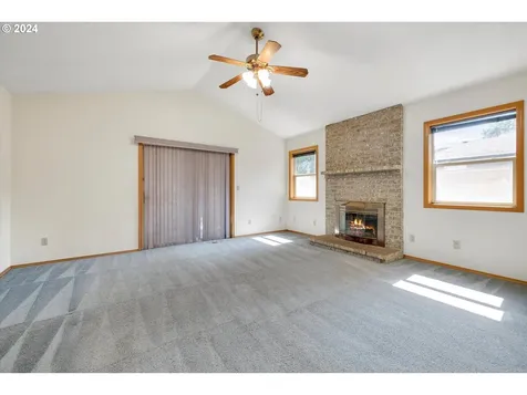 11336 Ne Klickitat Street Portland OR 97220