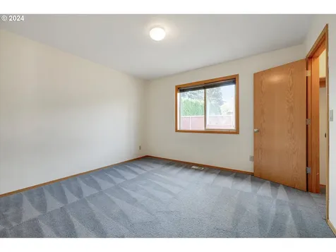 11336 Ne Klickitat Street Portland OR 97220