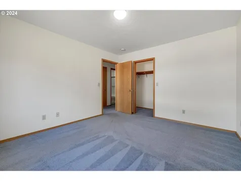 11336 Ne Klickitat Street Portland OR 97220