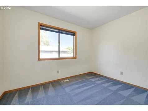 11336 Ne Klickitat Street Portland OR 97220