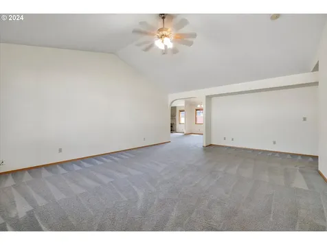 11336 Ne Klickitat Street Portland OR 97220
