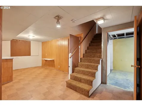 1031 SE 56th Avenue Portland OR 97215
