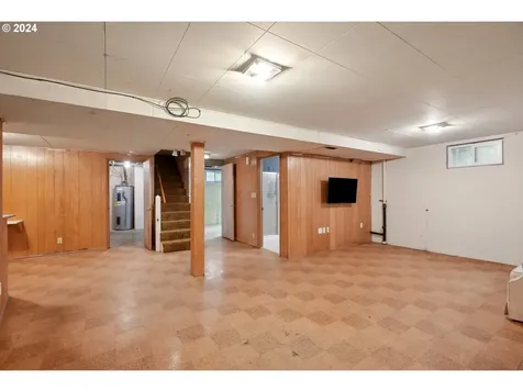 1031 SE 56th Avenue Portland OR 97215