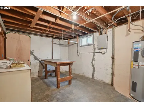 1031 SE 56th Avenue Portland OR 97215