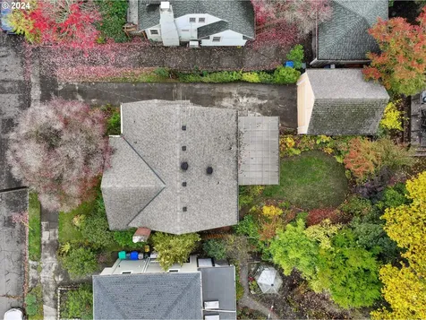 1031 SE 56th Avenue Portland OR 97215
