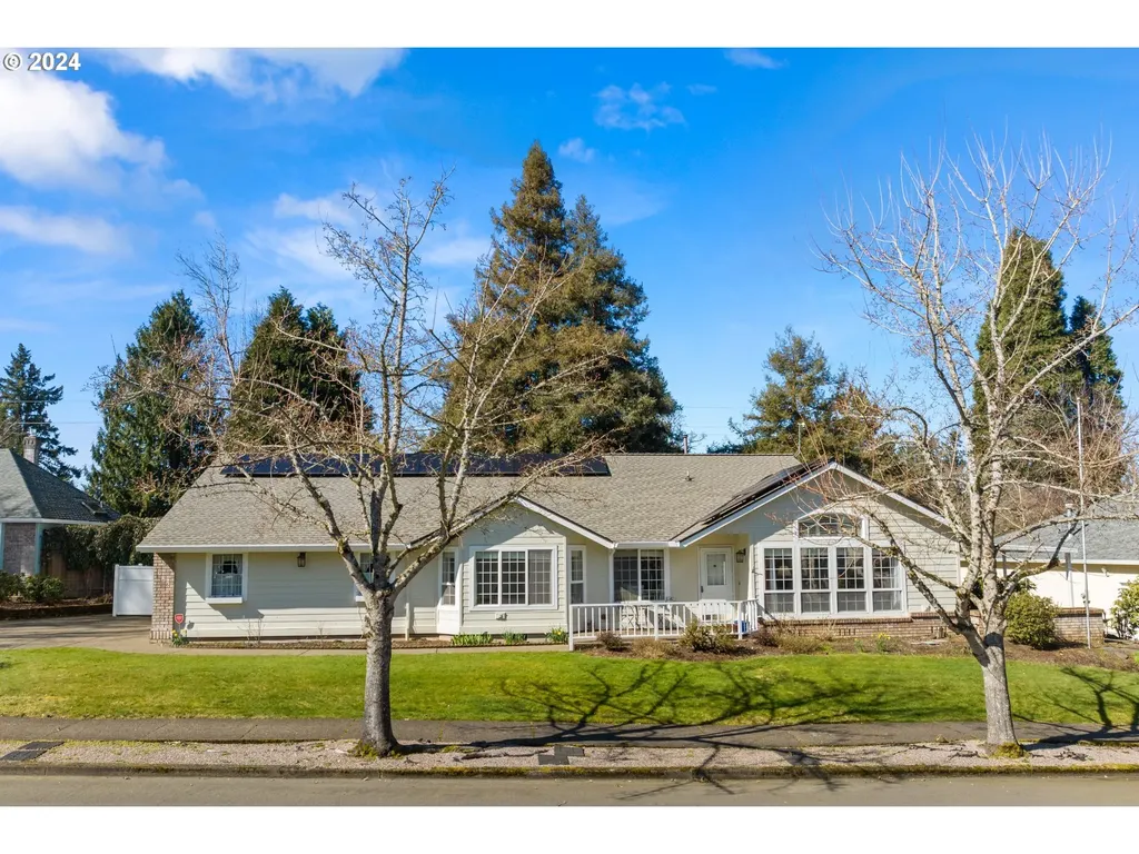 926 Clearbrook Drive Oregon City OR 97045