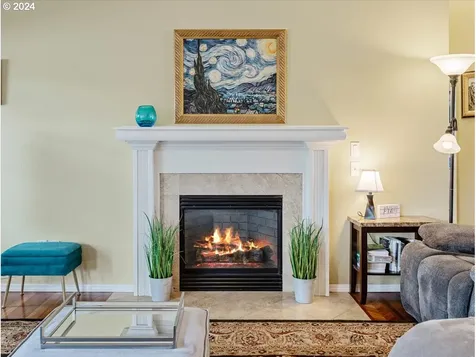 18814 S End Road Oregon City OR 97045