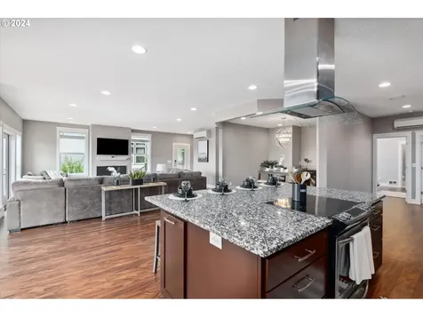 3645 Snowberry Road Eugene OR 97403