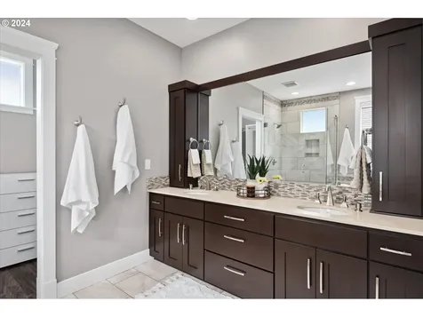 3645 Snowberry Road Eugene OR 97403