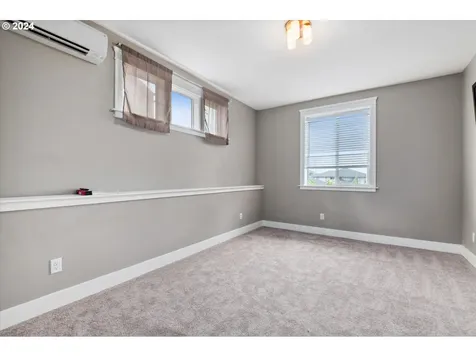3645 Snowberry Road Eugene OR 97403