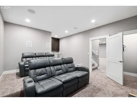 3645 Snowberry Road Eugene OR 97403